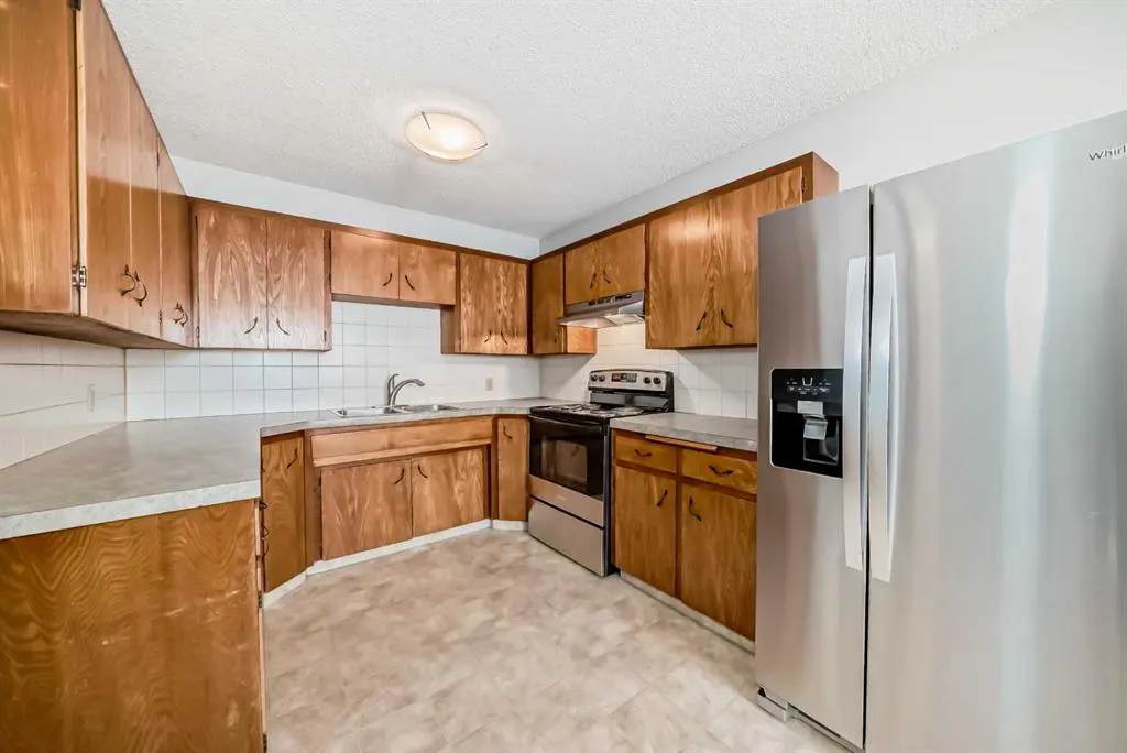 4636 73 Street NW, #3