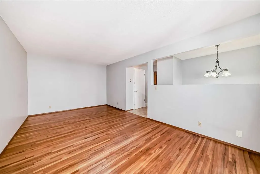 4636 73 Street NW, #3