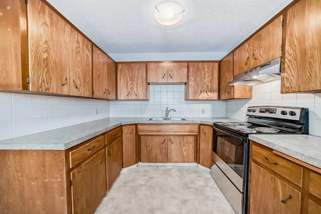 4636 73 Street NW, #3