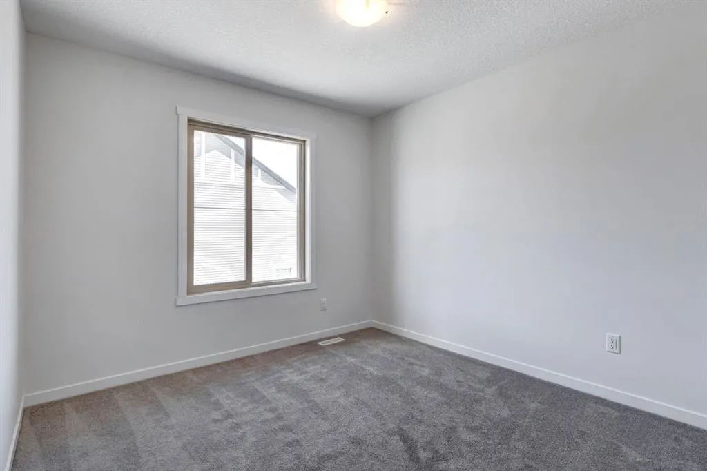 409 Legacy Boulevard SE
