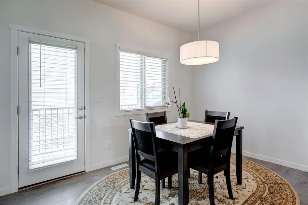 409 Legacy Boulevard SE