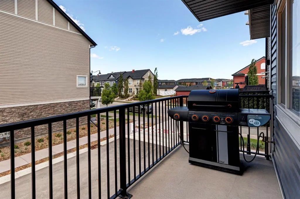 409 Legacy Boulevard SE
