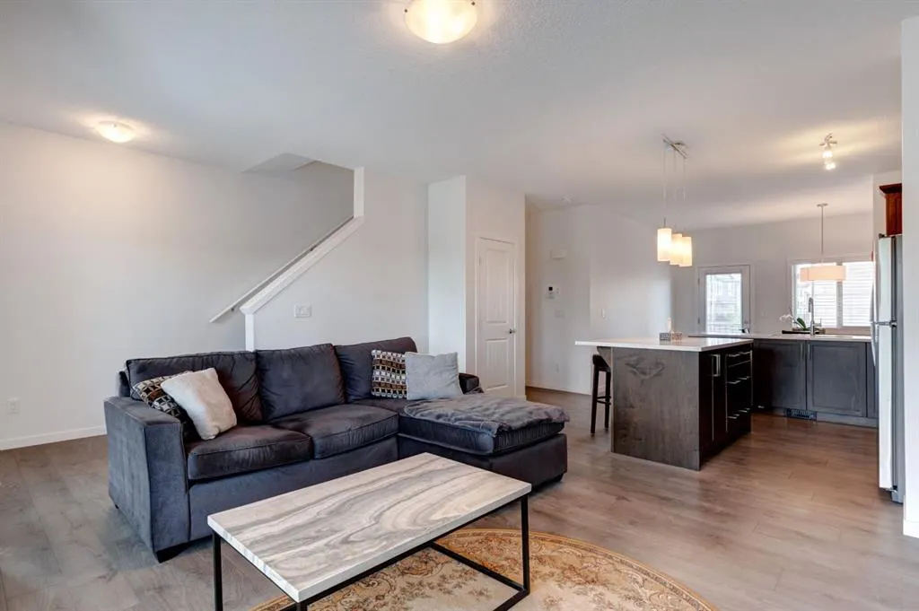 409 Legacy Boulevard SE