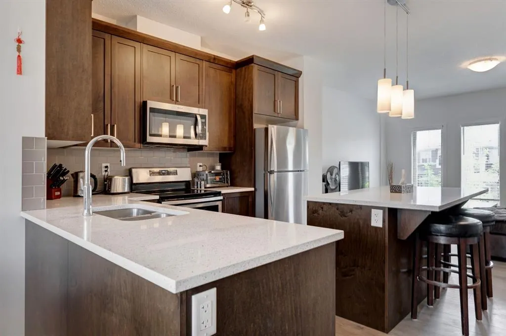 409 Legacy Boulevard SE