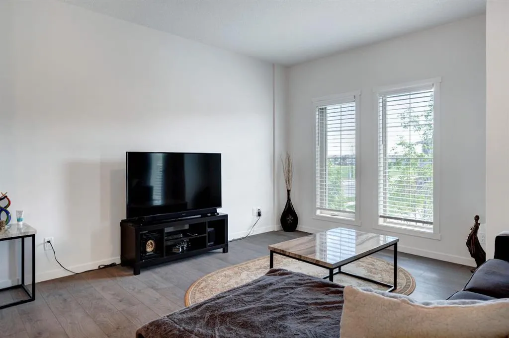 409 Legacy Boulevard SE