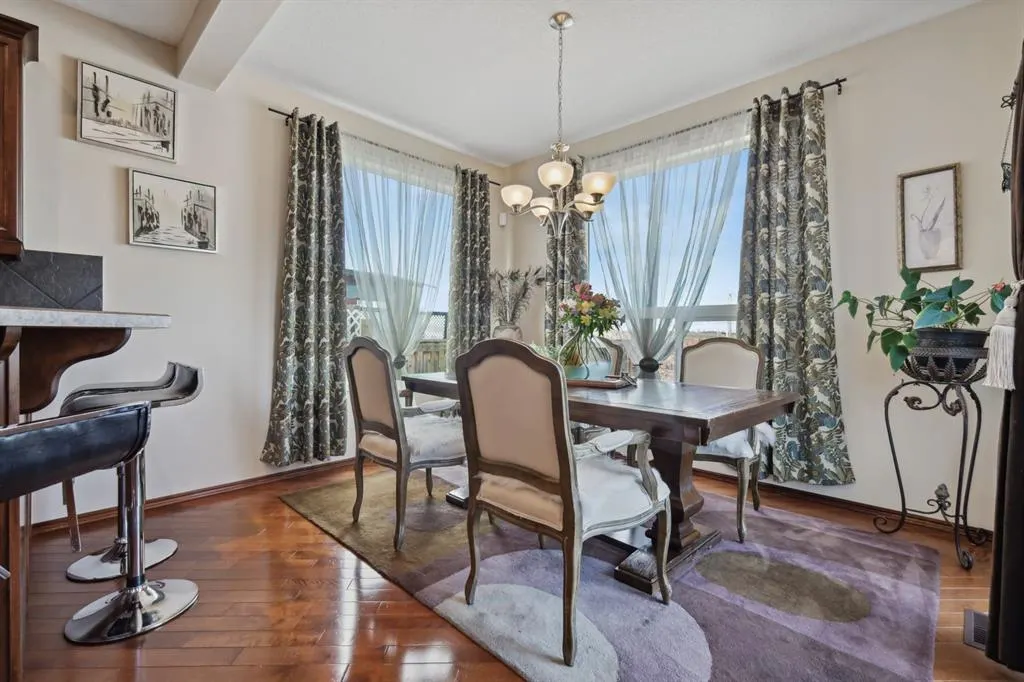 122 Autumn Circle SE