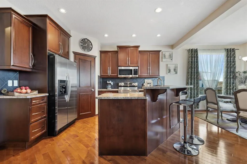 122 Autumn Circle SE