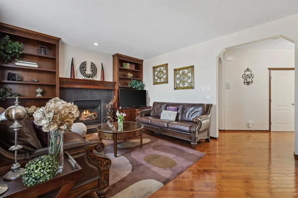 122 Autumn Circle SE