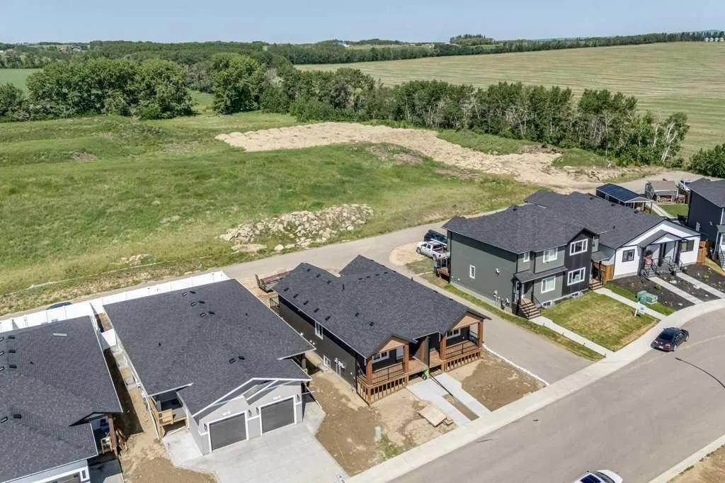 117 Gray Close