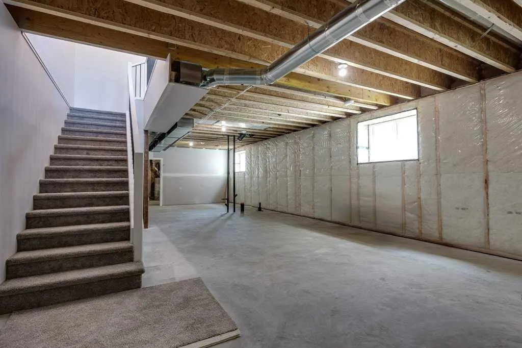 117 Gray Close
