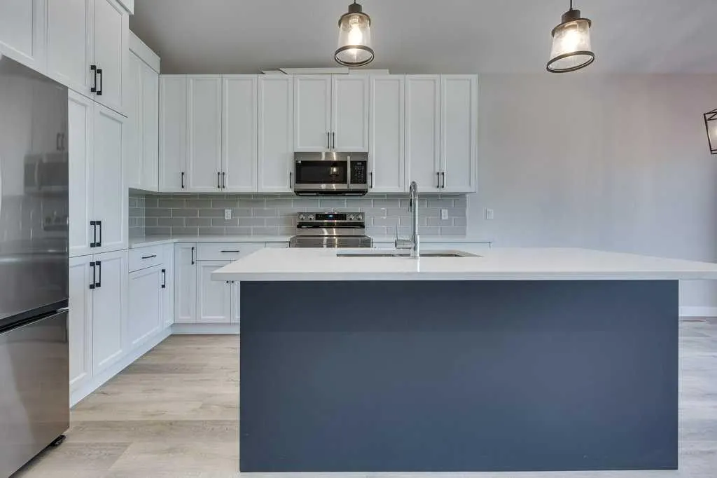 117 Gray Close