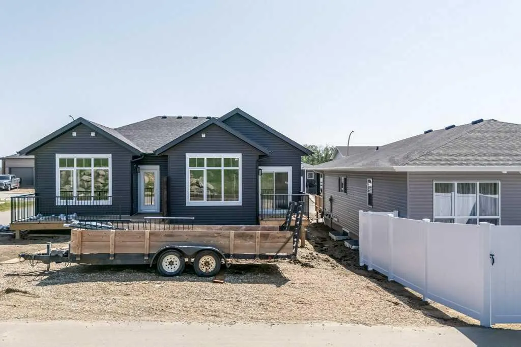 117 Gray Close
