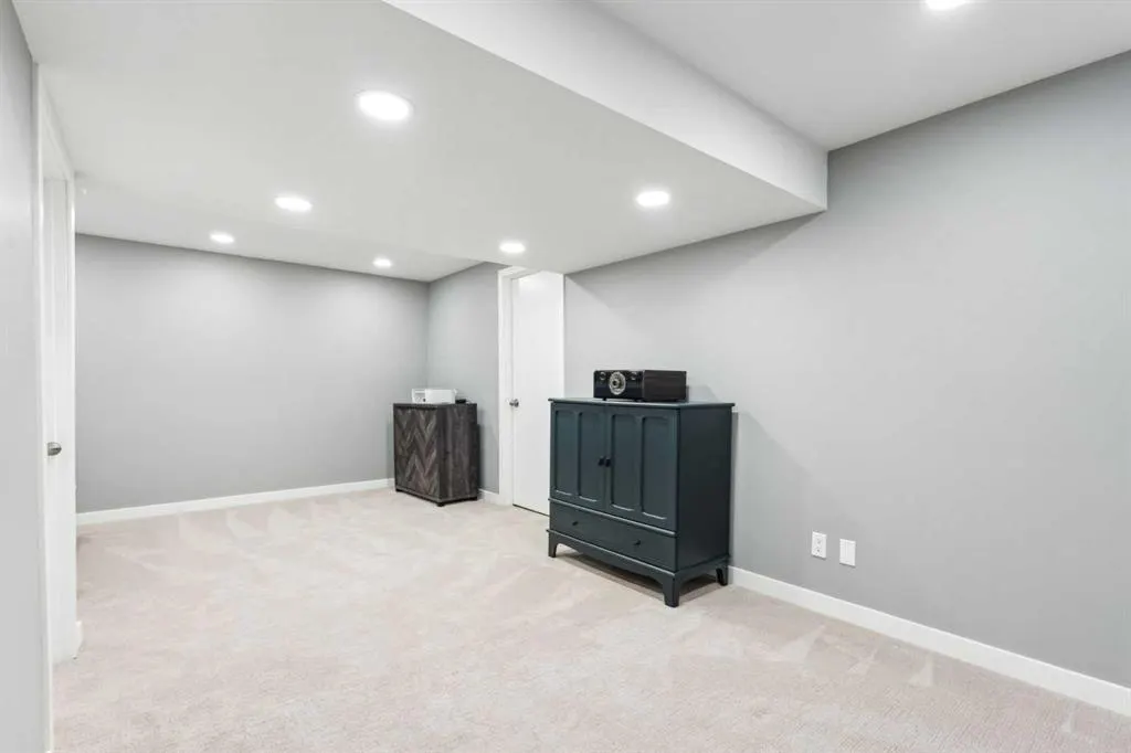 210 86 Avenue SE, #128