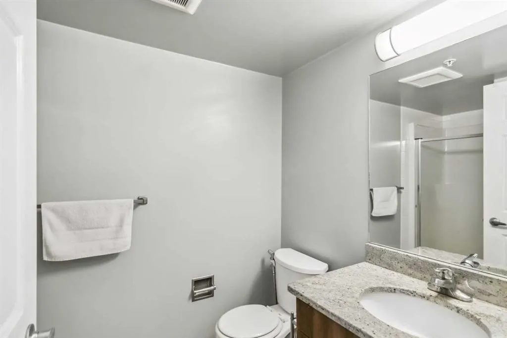 7901 King Street, #1102