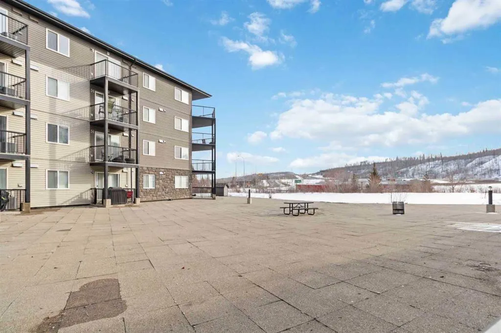 7901 King Street, #1102