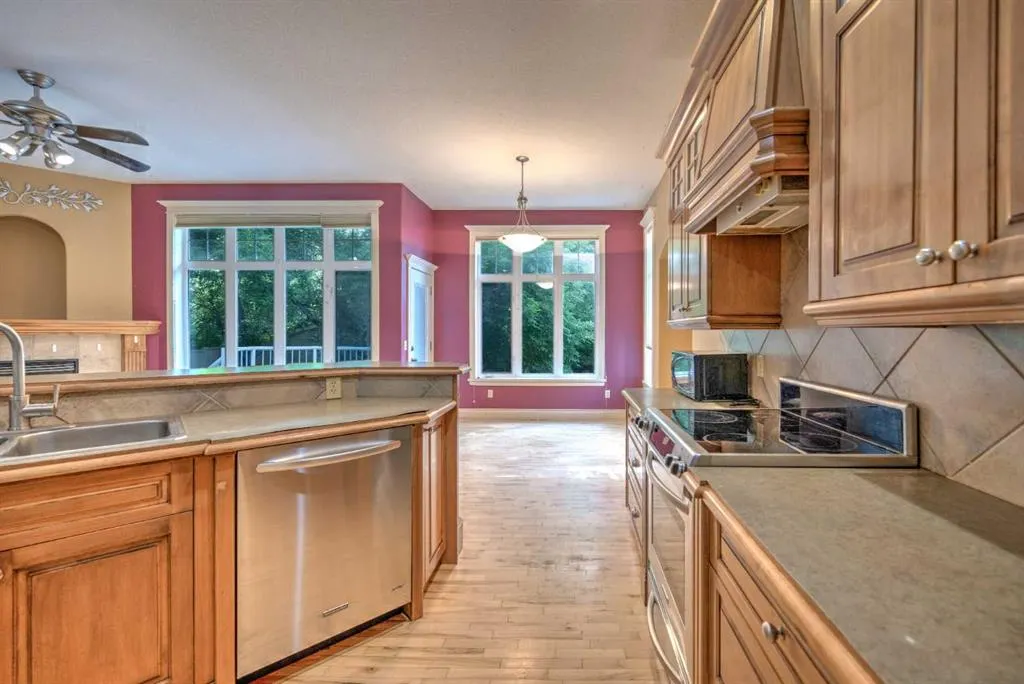 206 Parkview Estates