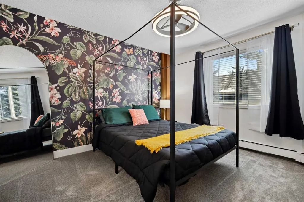 10 Sierra Morena Mews SW, #210