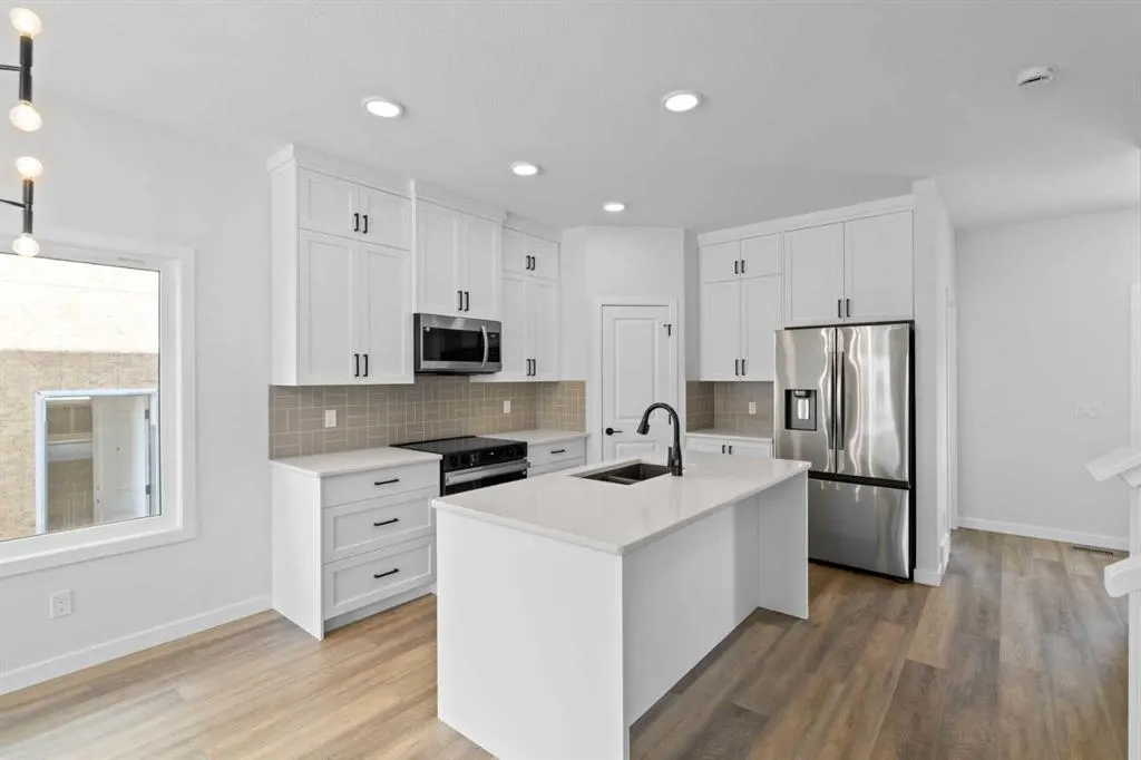 337 Ellen Park