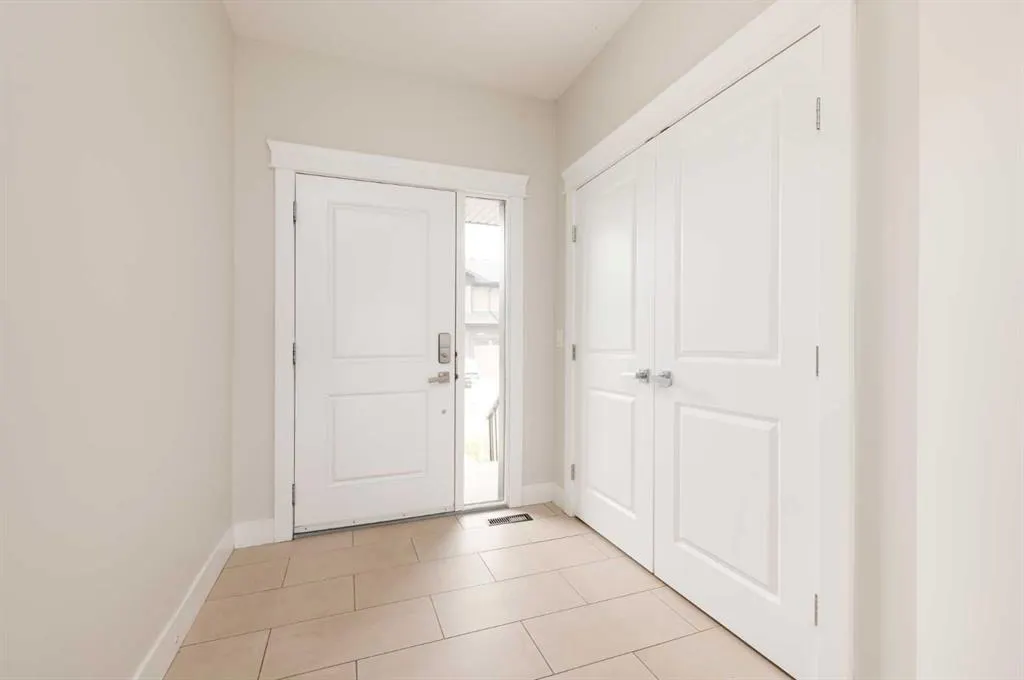 208 Sparrow Hawk Drive, #13