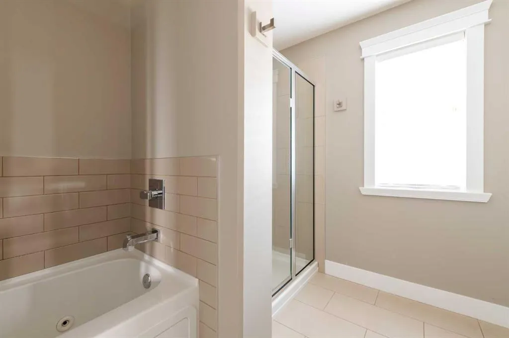 208 Sparrow Hawk Drive, #13
