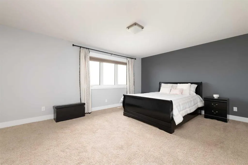 208 Sparrow Hawk Drive, #13