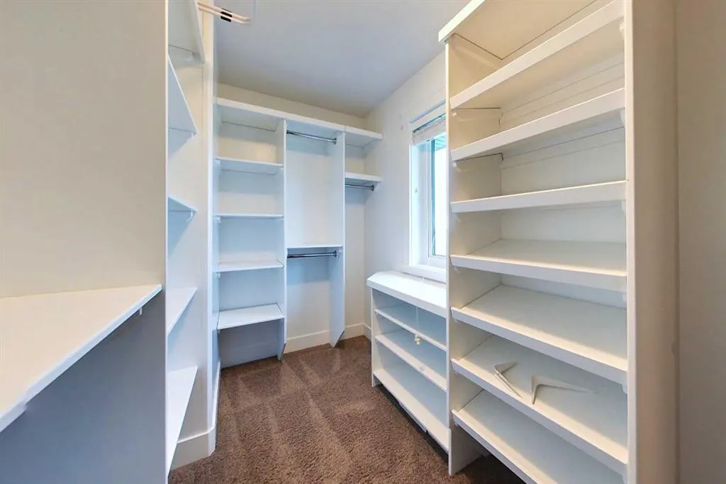 208 Sparrow Hawk Drive, #13