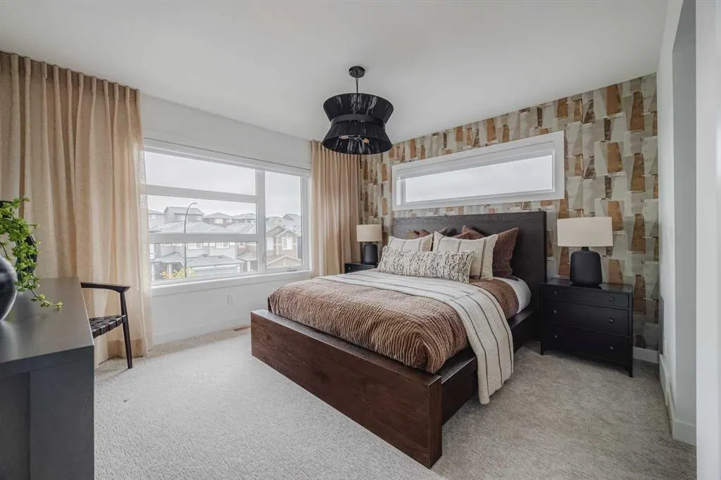 23 Lucas Way NW