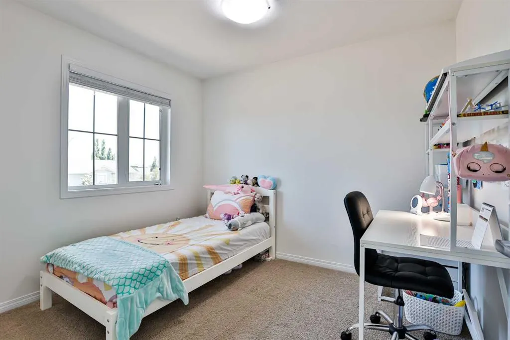 134 Keystone Terrace W