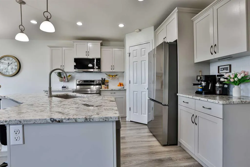 134 Keystone Terrace W