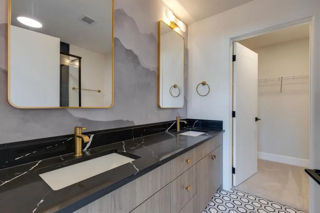 4270 Norford Avenue NW, #2215