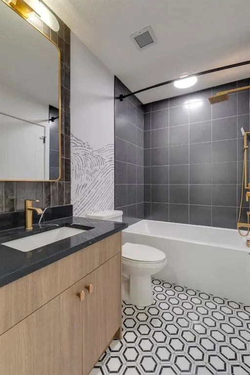 4270 Norford Avenue NW, #2215