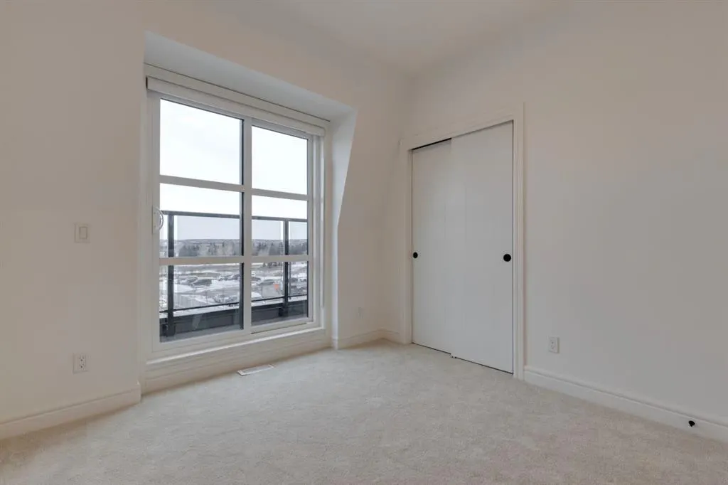 4270 Norford Avenue NW, #701