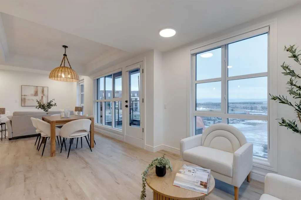 4270 Norford Avenue NW, #701
