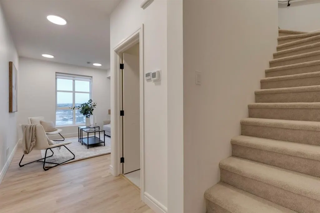 4270 Norford Avenue NW, #701