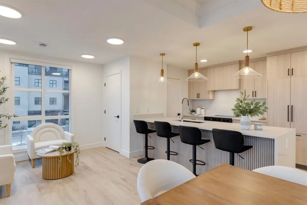 4270 Norford Avenue NW, #701