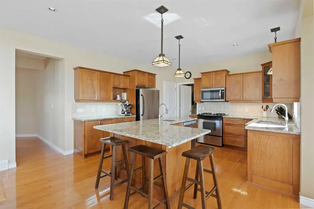 83 Hillview Road