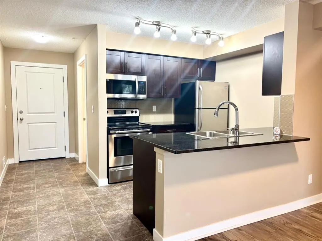 81 Legacy Boulevard SE, #1112