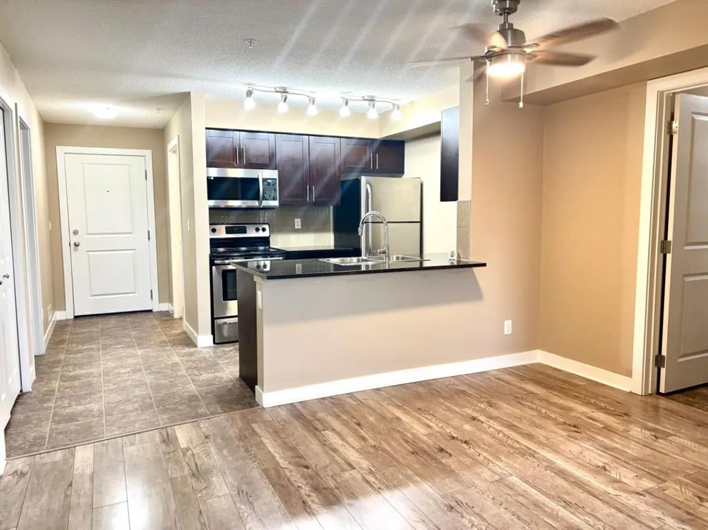 81 Legacy Boulevard SE, #1112