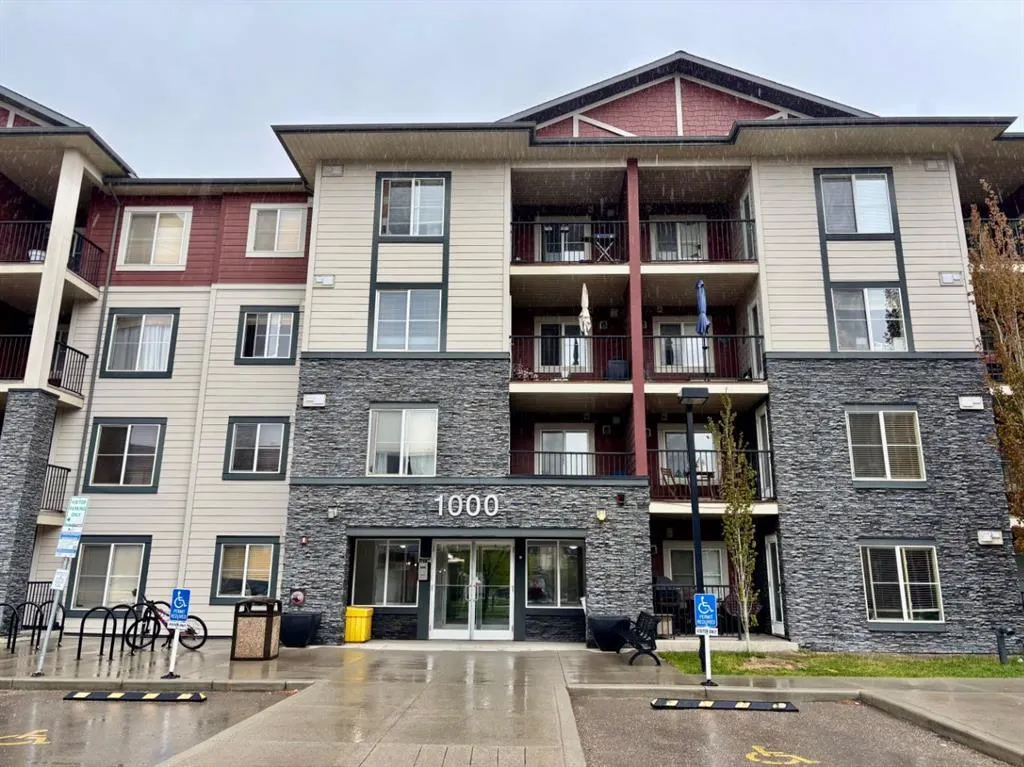 81 Legacy Boulevard SE, #1112