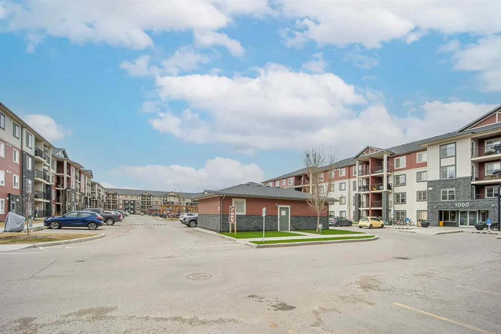 81 Legacy Boulevard SE, #1112