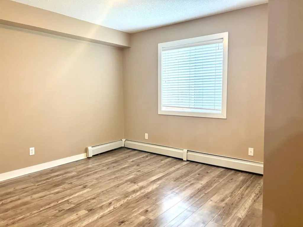 81 Legacy Boulevard SE, #1112