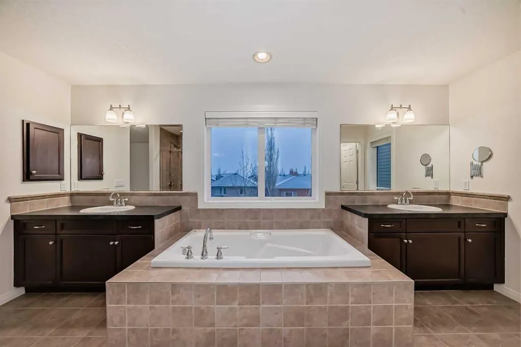52 Auburn Sound Crescent SE