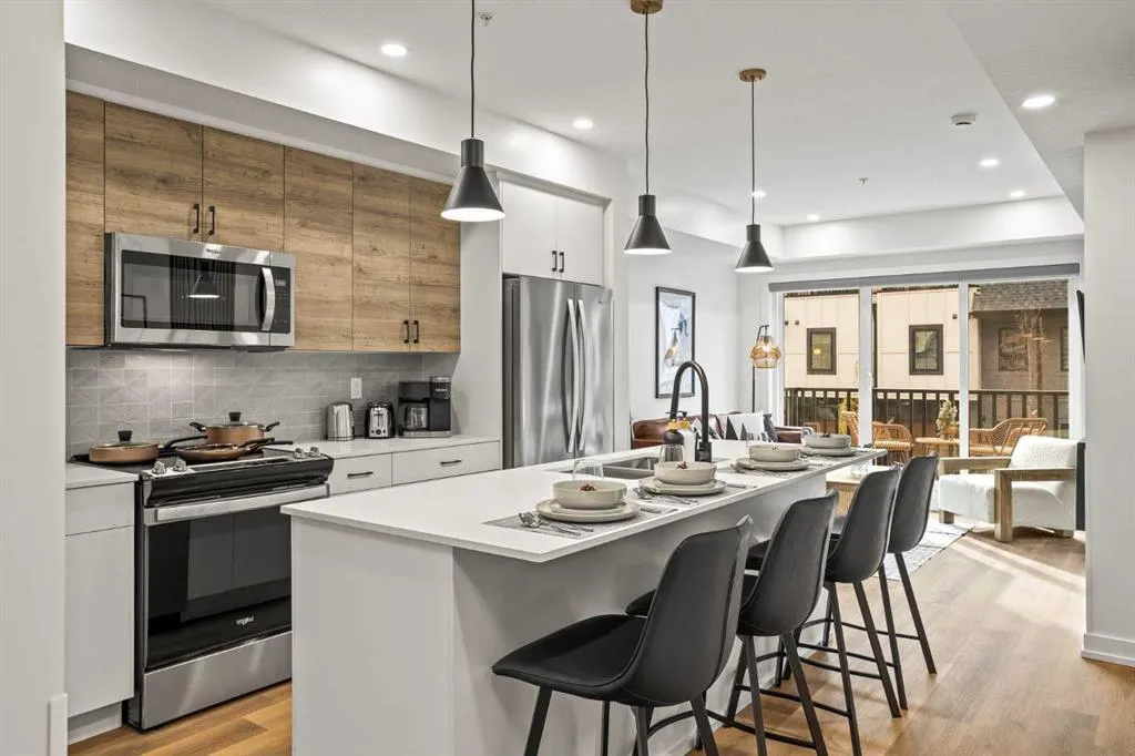 1717 Mountain Avenue, #107