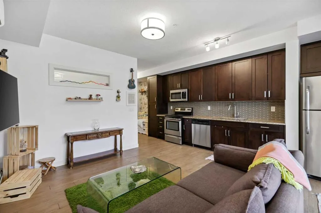130 Auburn Meadows View SE, #105