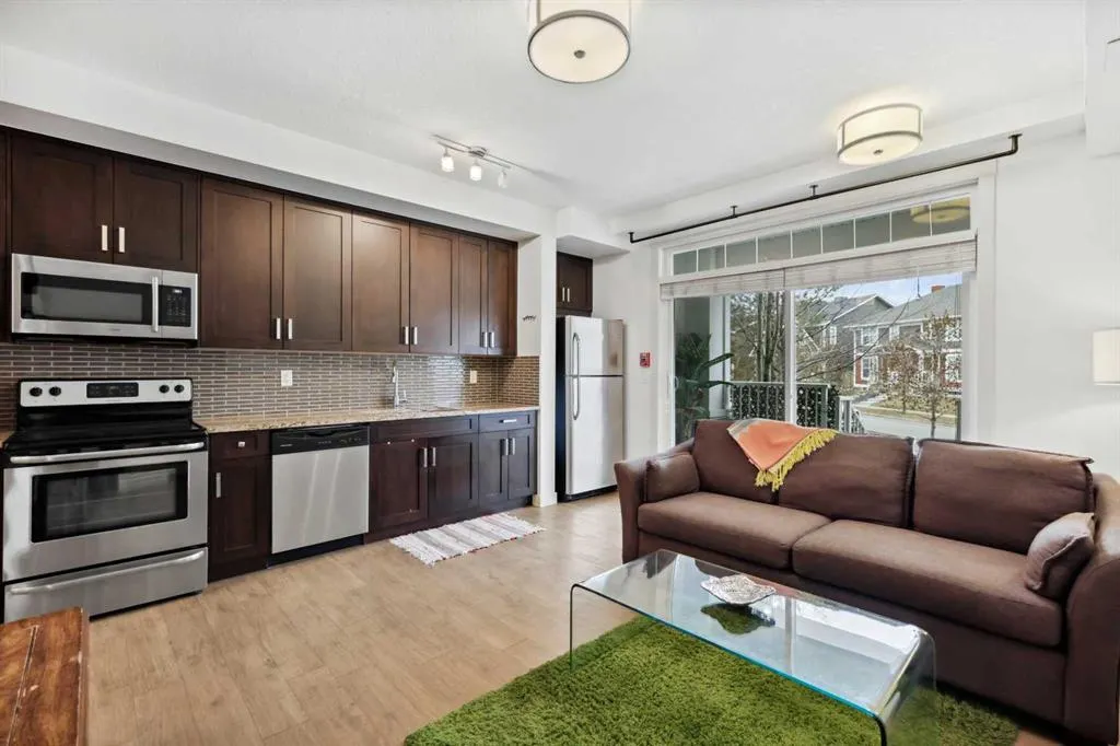 130 Auburn Meadows View SE, #105