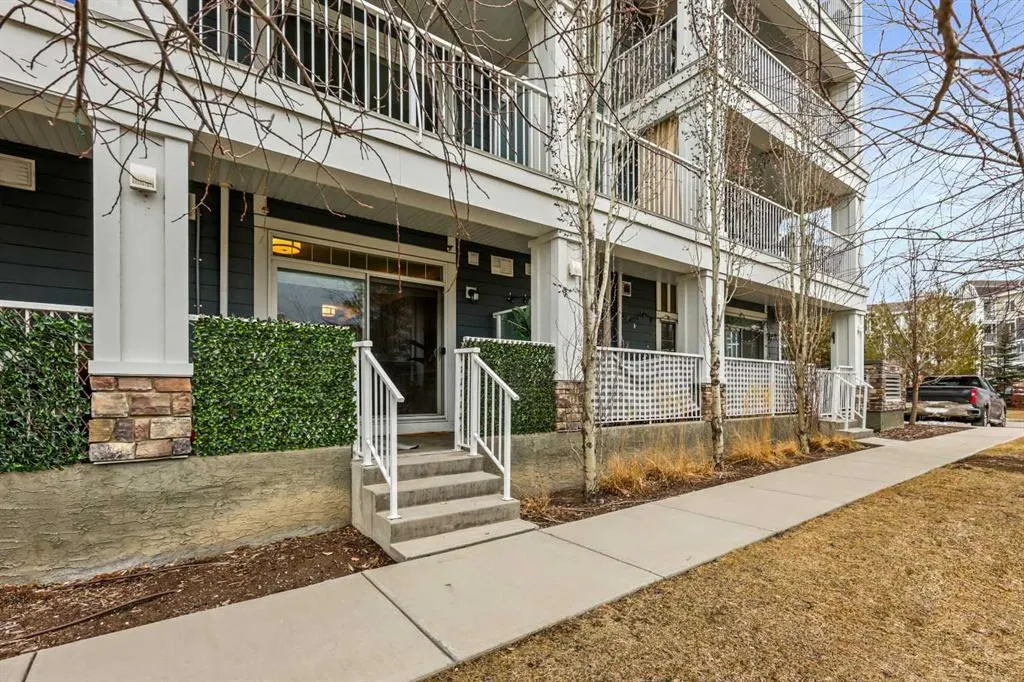 130 Auburn Meadows View SE, #105