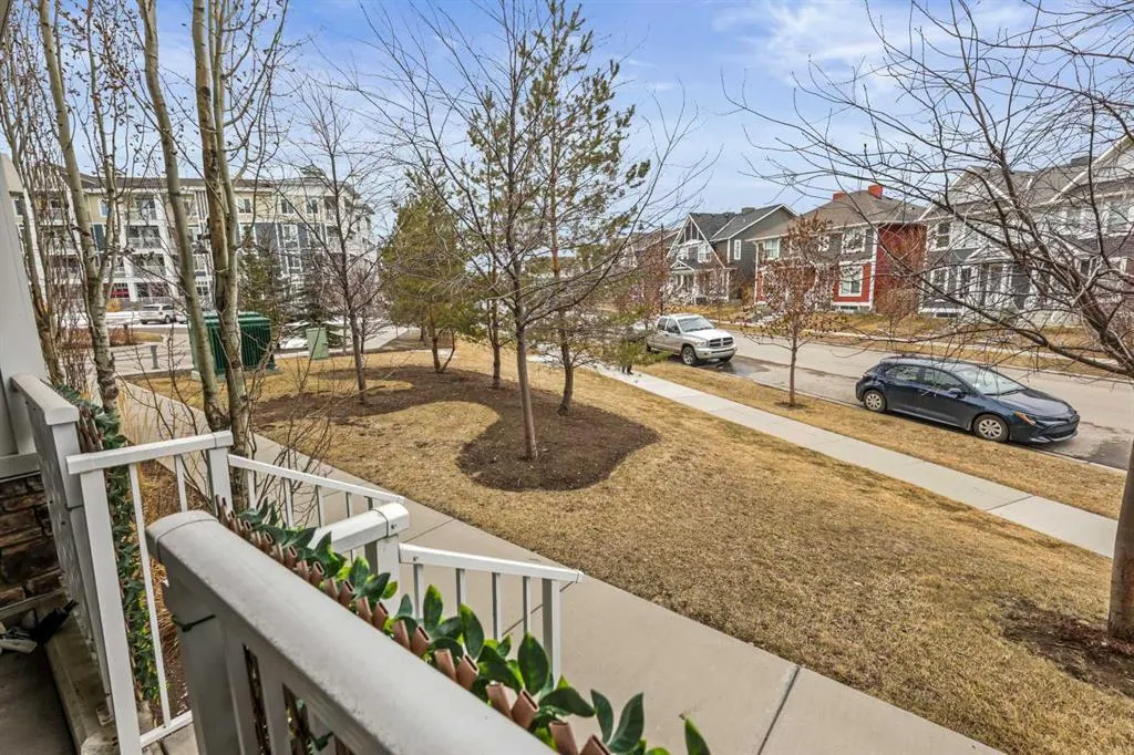 130 Auburn Meadows View SE, #105