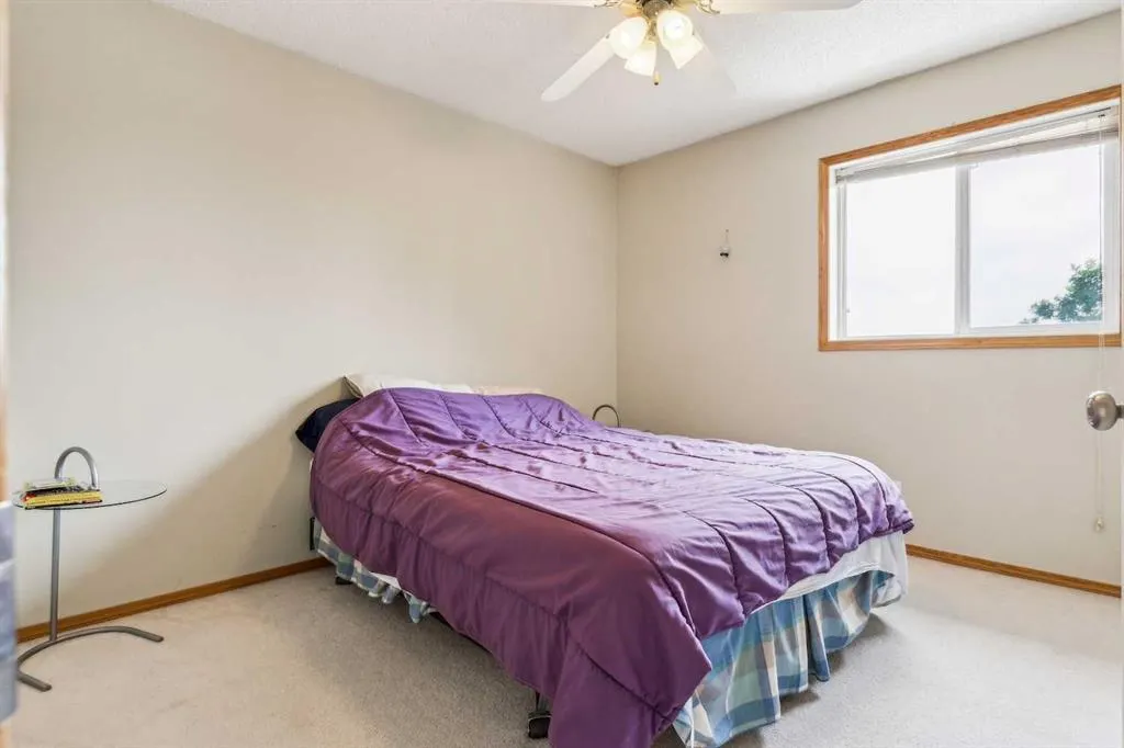 1210 Harvest Hills Drive NE