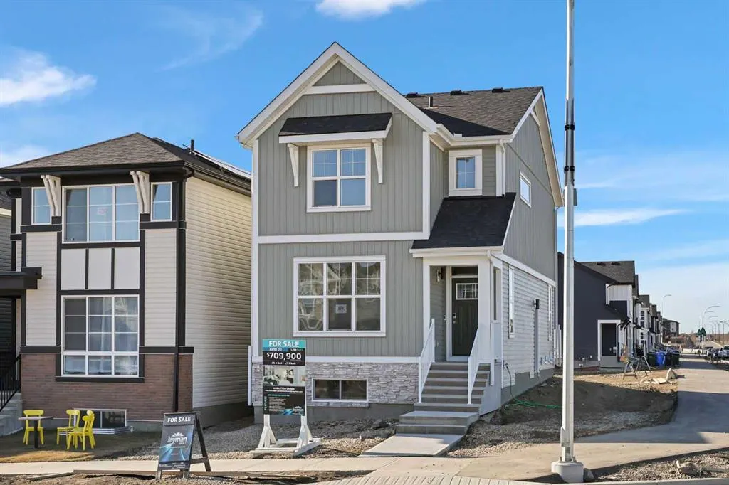 329 Ambleton Drive NW