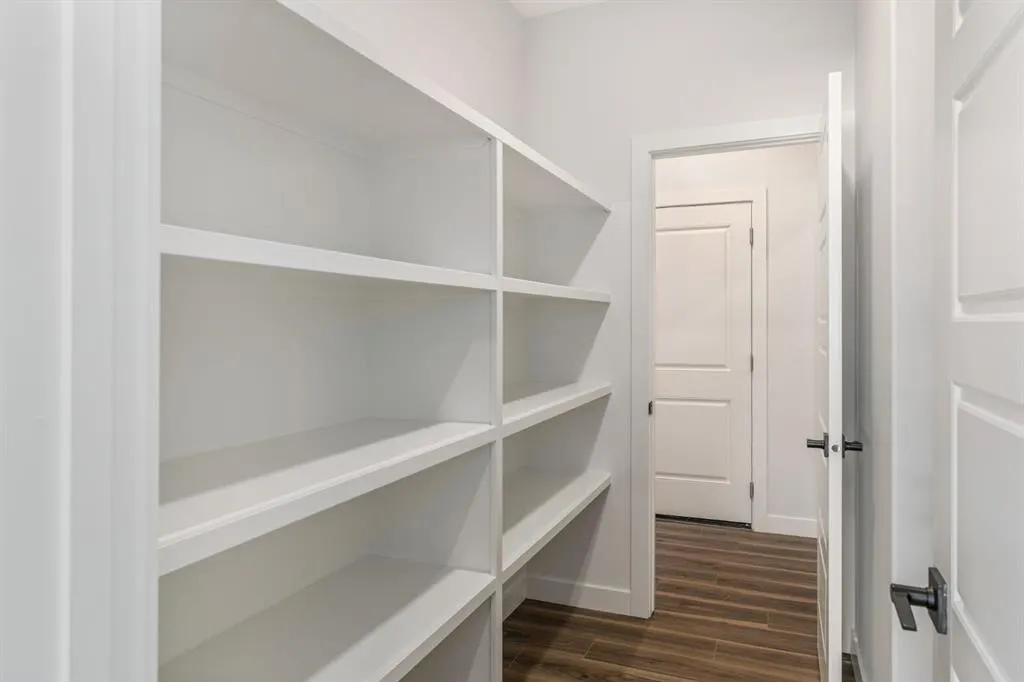 524 Rivercrest View